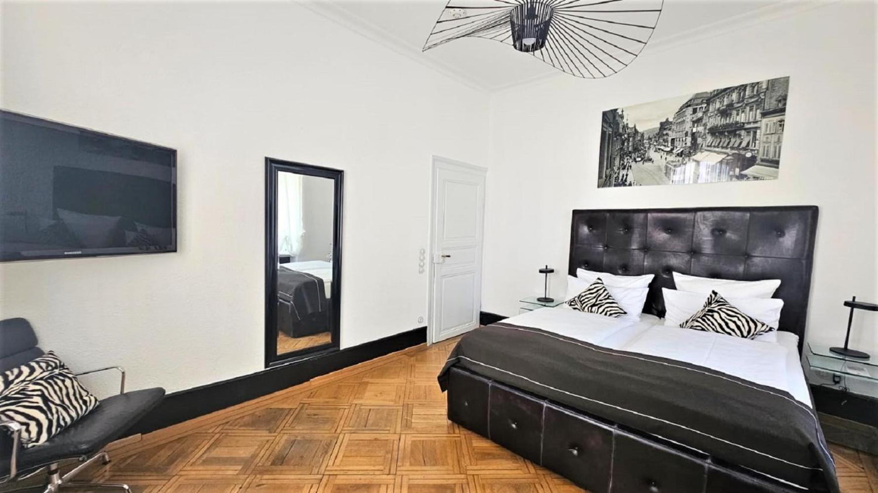 Historical Luxury Homes - Stadtvilla Mit Jacuzzi Und Garten Freiburg im Breisgau Exterior foto