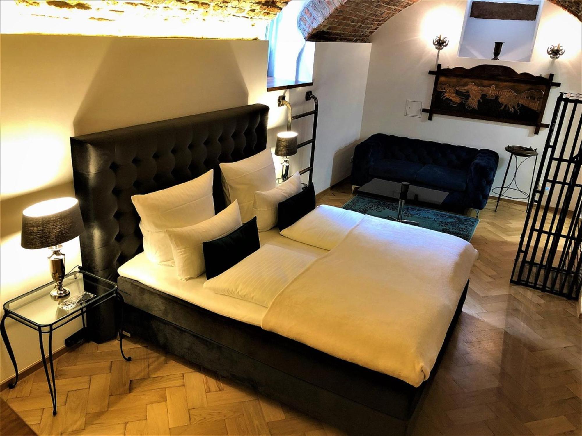 Historical Luxury Homes - Stadtvilla Mit Jacuzzi Und Garten Freiburg im Breisgau Exterior foto