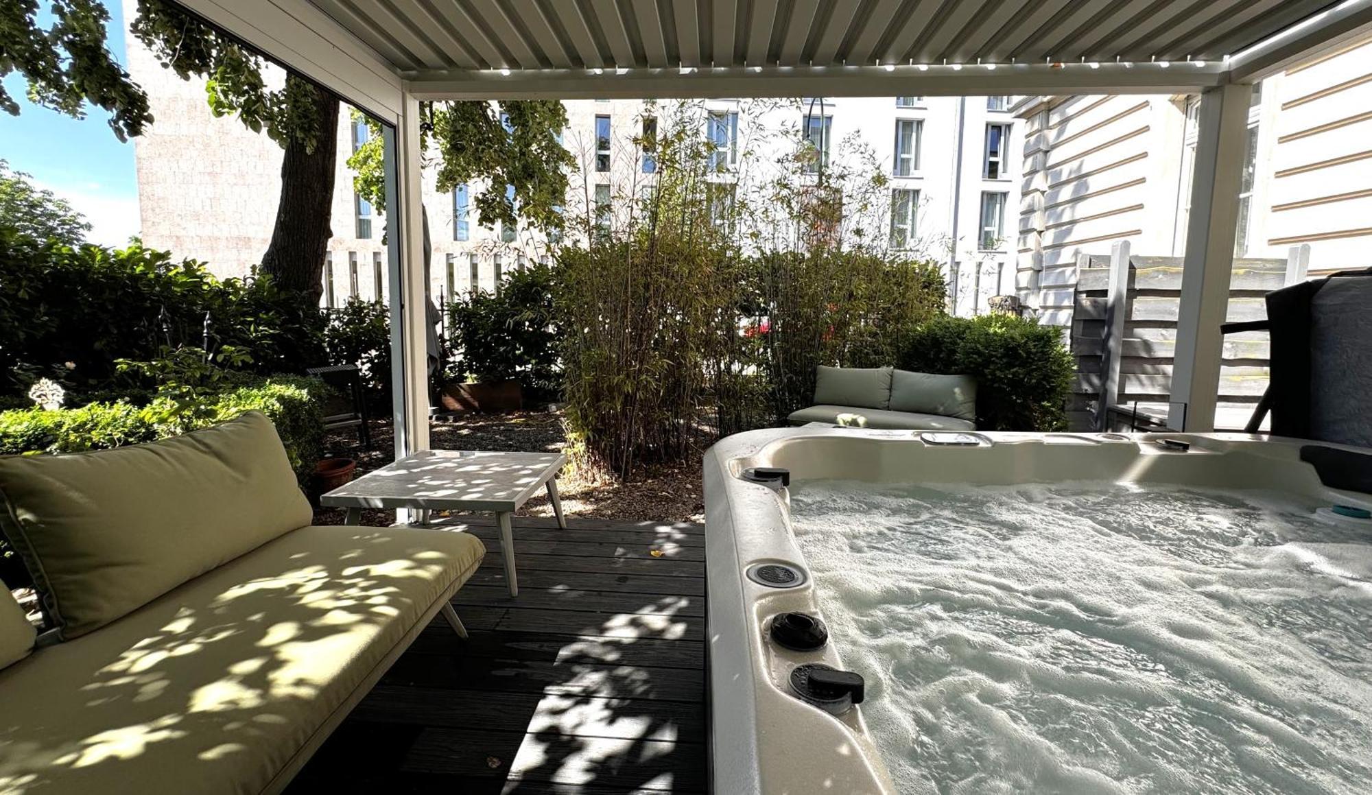 Historical Luxury Homes - Stadtvilla Mit Jacuzzi Und Garten Freiburg im Breisgau Exterior foto