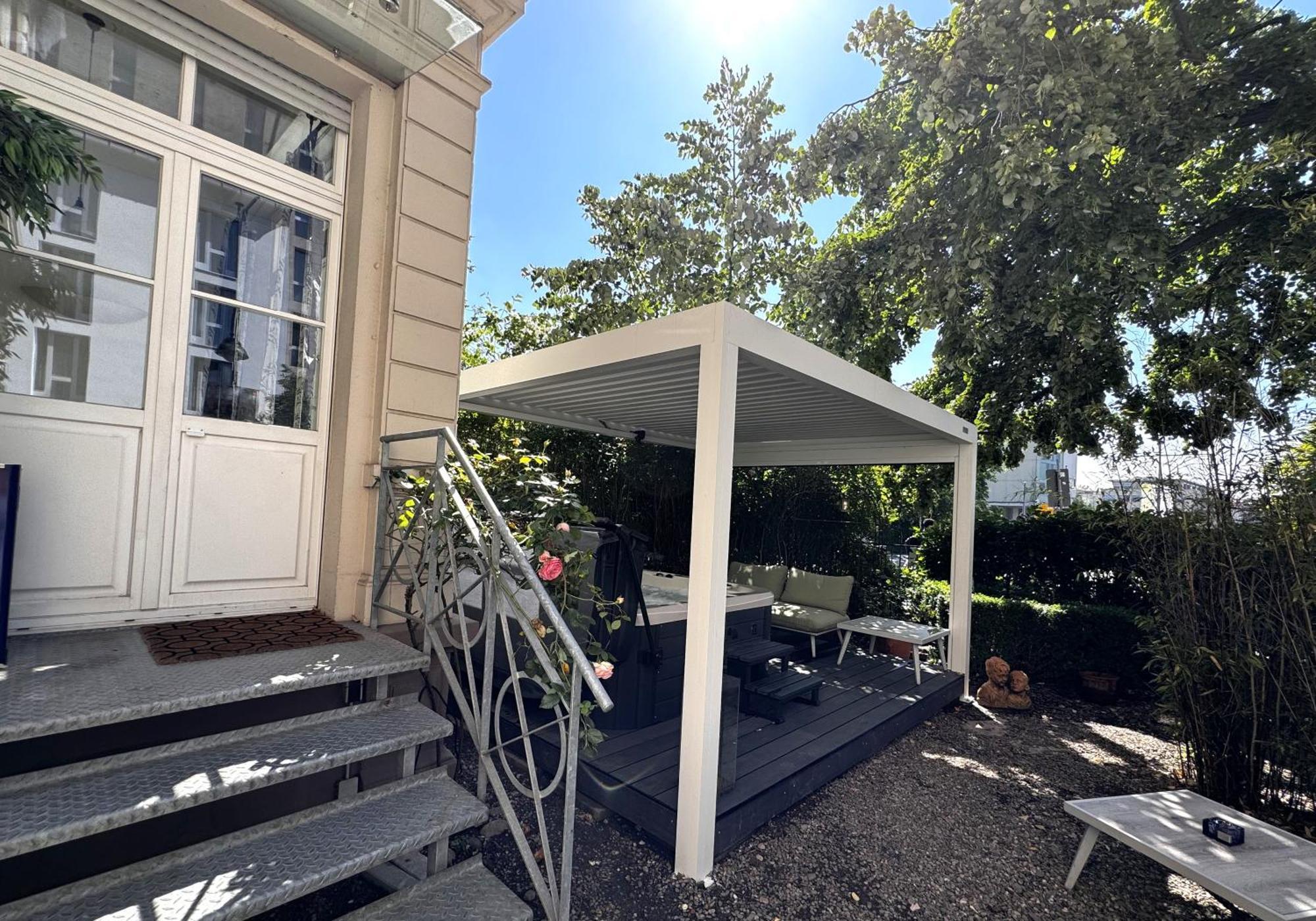 Historical Luxury Homes - Stadtvilla Mit Jacuzzi Und Garten Freiburg im Breisgau Exterior foto